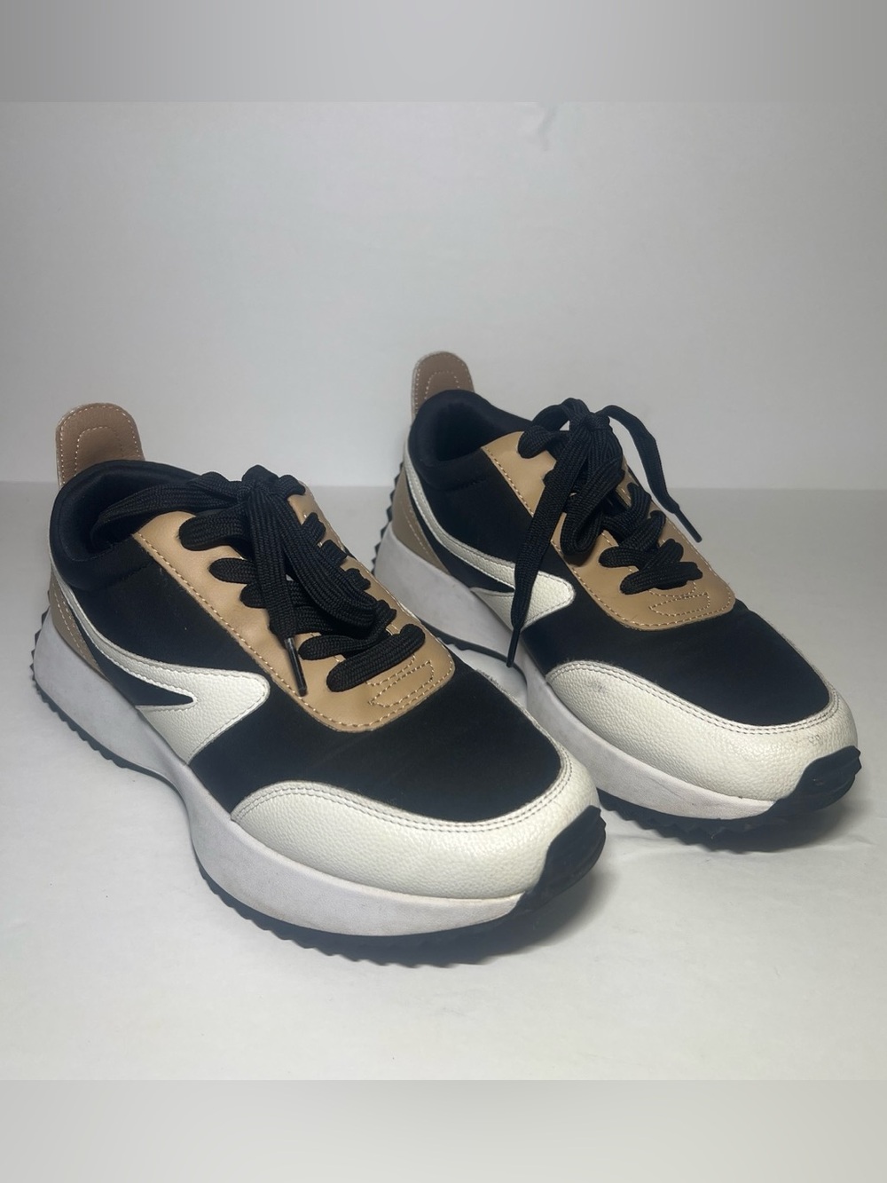 Dolce Vita Platform Sneakers - 7.5